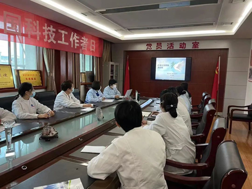 【培训学习】我院组织护理人员开展护理质量提升培训