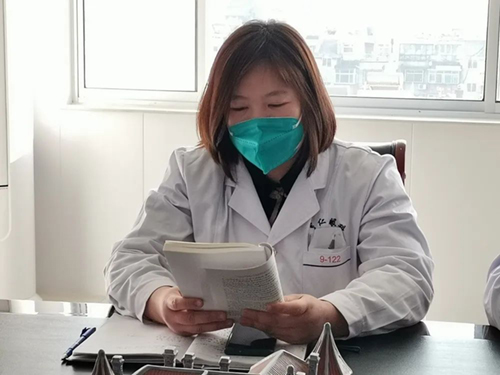 【初心向党，踔厉前行】泰安同医仁眼科医院党支部召开预备党员转正大会