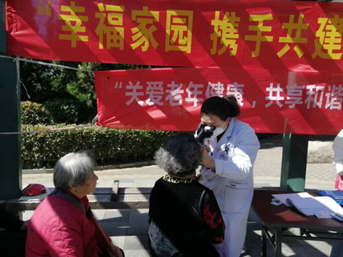 【新闻】“关爱老年人健康，共享和谐生活”科普宣传义诊活动—走进财东社区