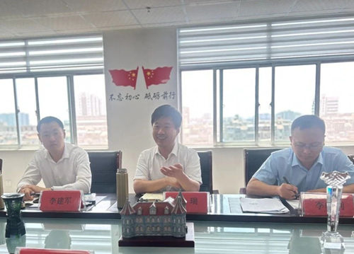 【交流学习 共促发展】山东省社会办医疗机构协会秘书长杨瑞一行莅临我院调研交流