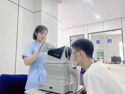 框架眼镜也有保质期吗？那应该多久换一次眼镜？