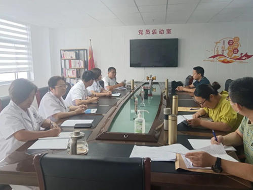 泰山区卫健局医疗质量重点病例质量控制评价专家组莅临我院督导检查