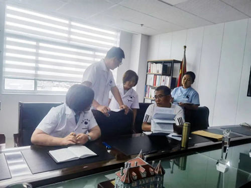 泰山区卫健局医疗质量重点病例质量控制评价专家组莅临我院督导检查